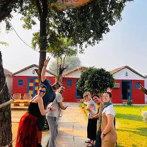 Backpackers Village Luxury tent Agra (Uttar Pradesh)