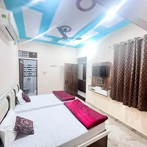 The Orchid - Walkable Distance From Taj Mahal Homestay Agra (Uttar Pradesh)