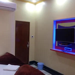 Balaji Palace ** Varanasi